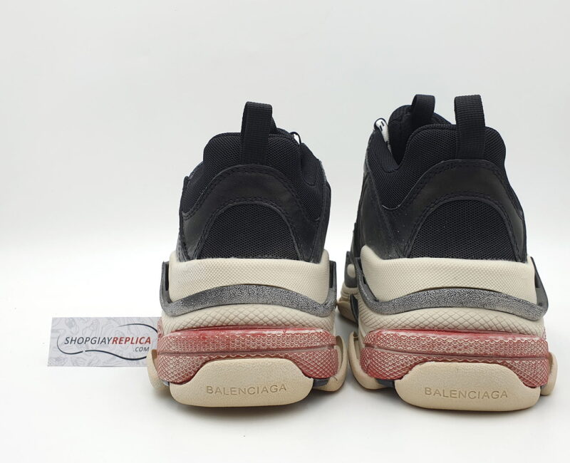 giay balenciaga triple s den do replica 1:1