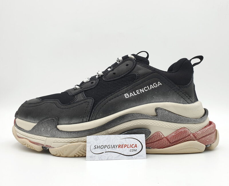 giay balenciaga triple s den do replica 1:1