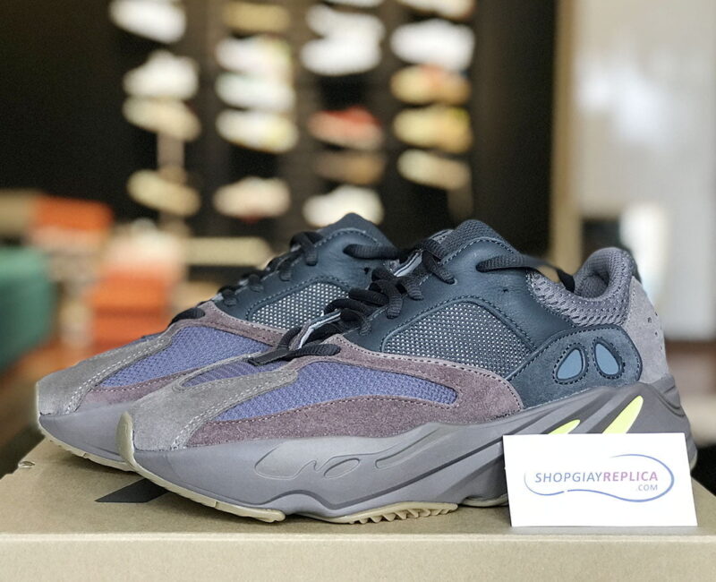 giày adidas yeezy 700 mauve replica