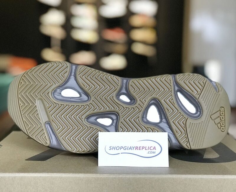 giày adidas yeezy 700 mauve replica