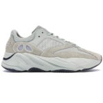 Giày Adidas Yeezy 700 Salt replica