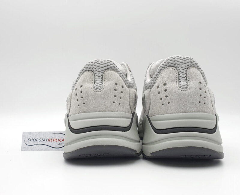 giay adidas yeezy 700 salt replica