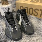Giày Adidas Yeezy 700 V3 Alvah Replica