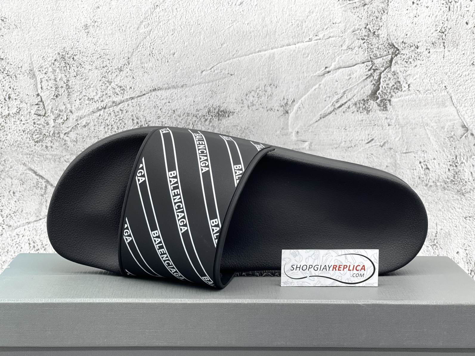 balenciaga sandal