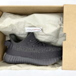 Giày Adidas Yeezy