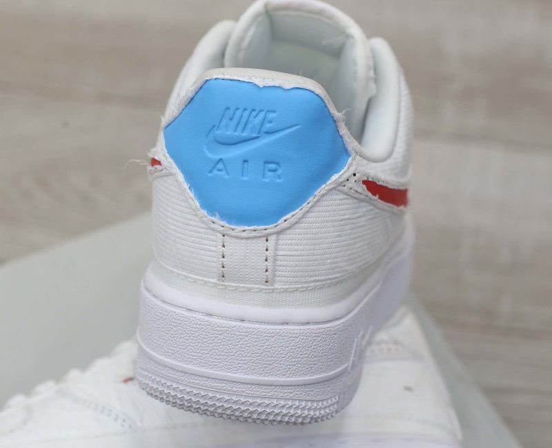 đế giày Nike Air Force 1 LX Tear Away Red Swoosh
