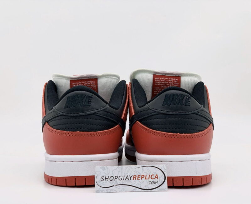 Nike SB Dunk Chicago