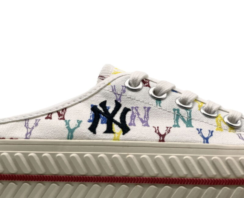 cận cảnh giày mlb mule monogram ny white