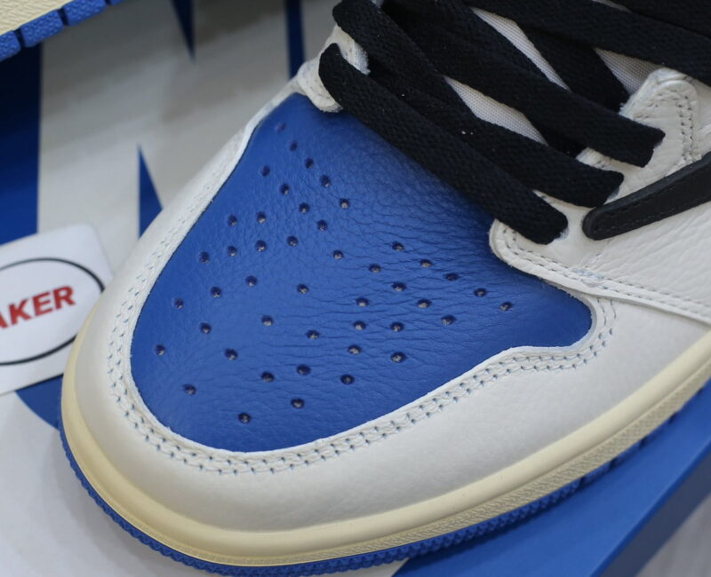 swoosh Jordan 1 High Travis Scott x Fragment