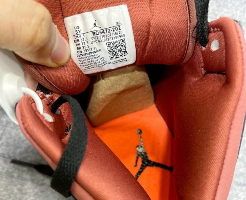 air jordan 1 mid