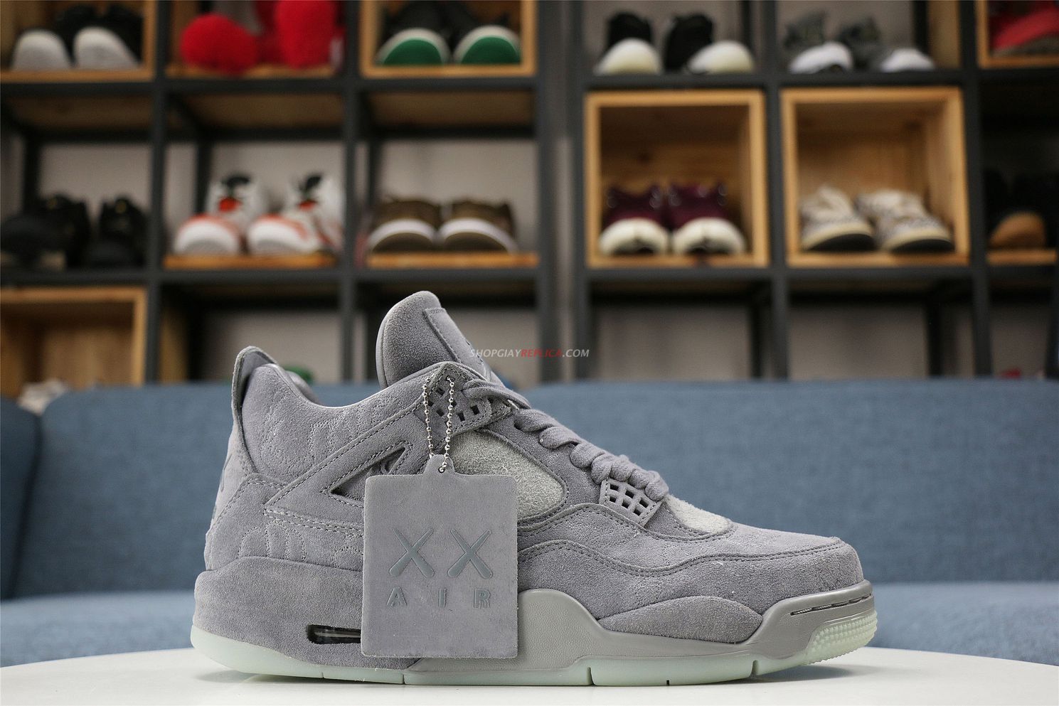 giày jordan 4 xám
