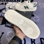 Giày New Balance CRT 300 Green Rep 1:1