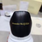 Giày Alexander McQueen gót Da bóng Đen Siêu Cấp