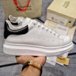 Giày Alexander McQueen gót Da trơn Đen Siêu Cấp