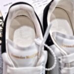 lót giày mcqueen gót nhung siêu cấp đẹp