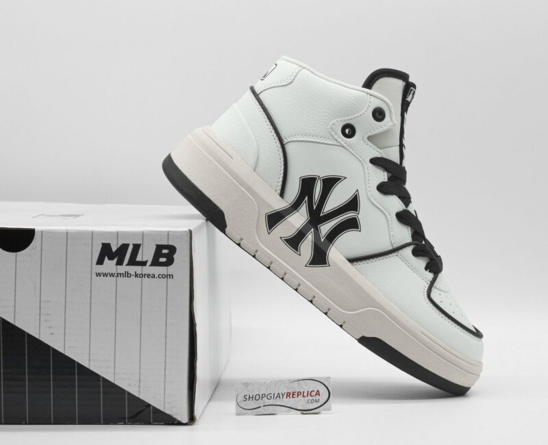 Giày MLB Chunky Liner High New York Yankees White Black