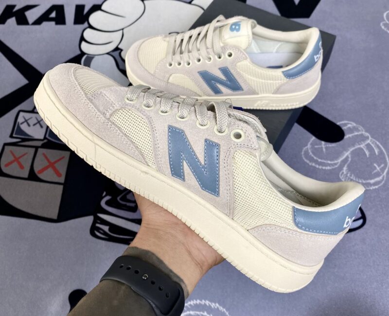 Giày New Balance CRT 300 Blue