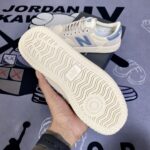 Giày New Balance CRT 300 Blue