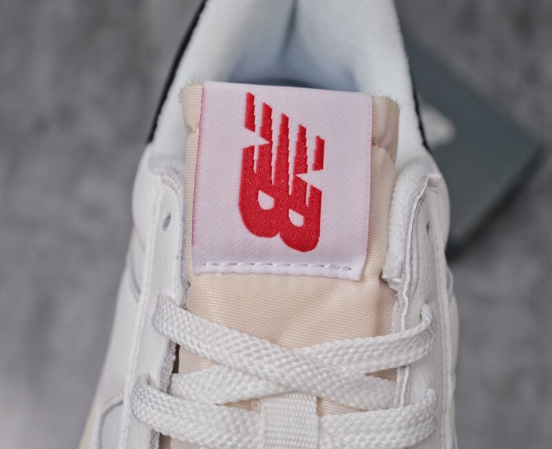 Giày New Balance CT302 Gót Đen rep 1:1