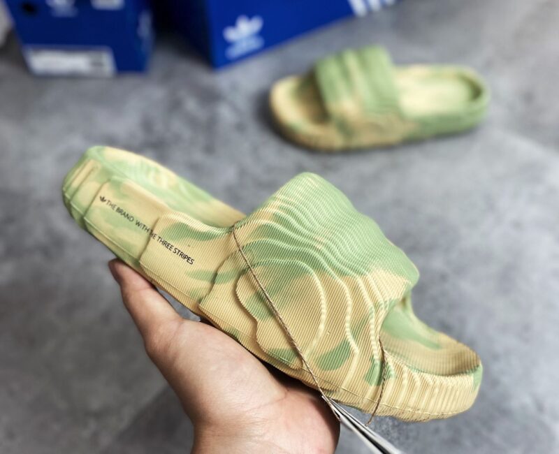 Dép Adidas Adilette 22 Slides ‘Magic Lime Desert Sand’ Vàng Xanh rep 1:1