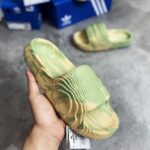 Dép Adidas Adilette 22 vàng xanh rep 1:1