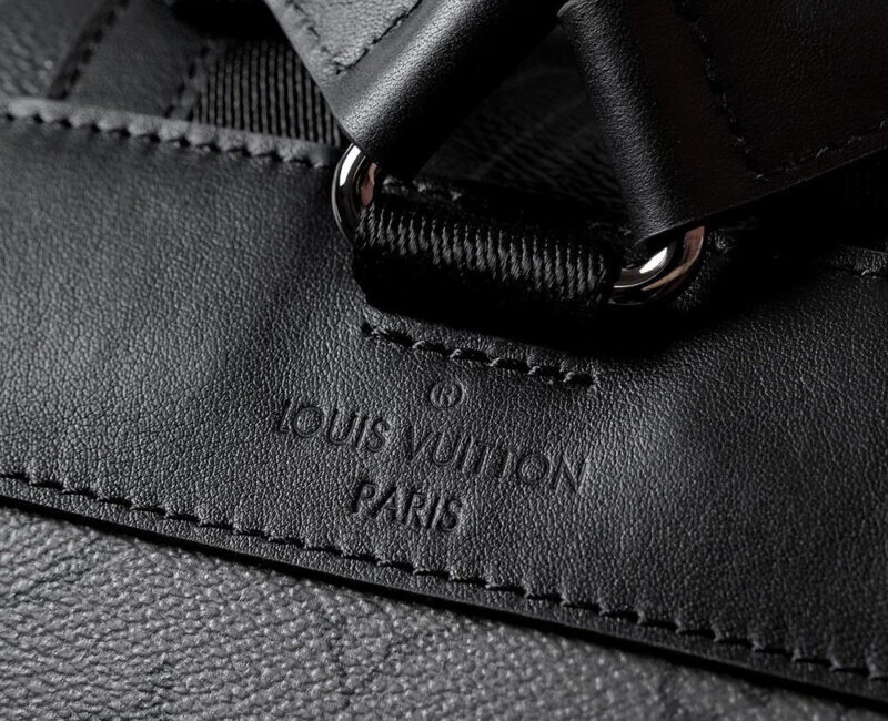 Balo Louis Vuitton Christopher MM Monogram Eclipse Siêu Cấp