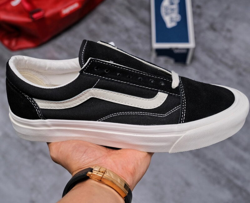 Giày Vans Vault Old Skool Black White 2019 Like Auth