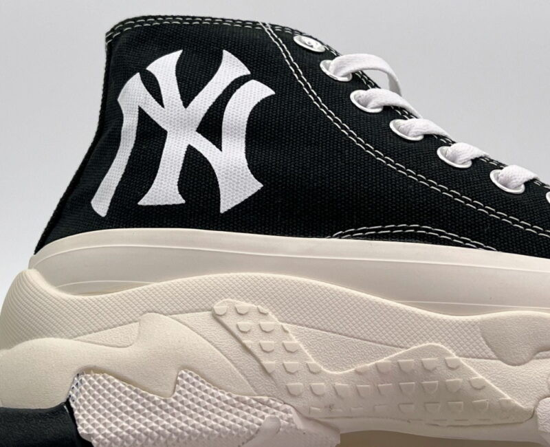 Giày MLB Bigball Chunky High New York Yankees “Black” Đen