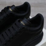 Giày Alexander Mcqueen Full Black