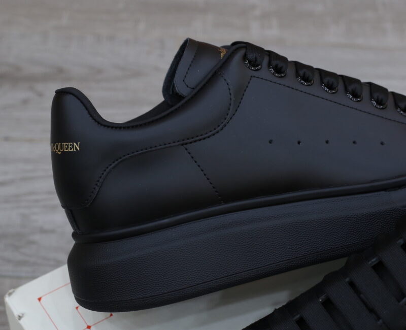 Giày Alexander Mcqueen Full Black Like Auth
