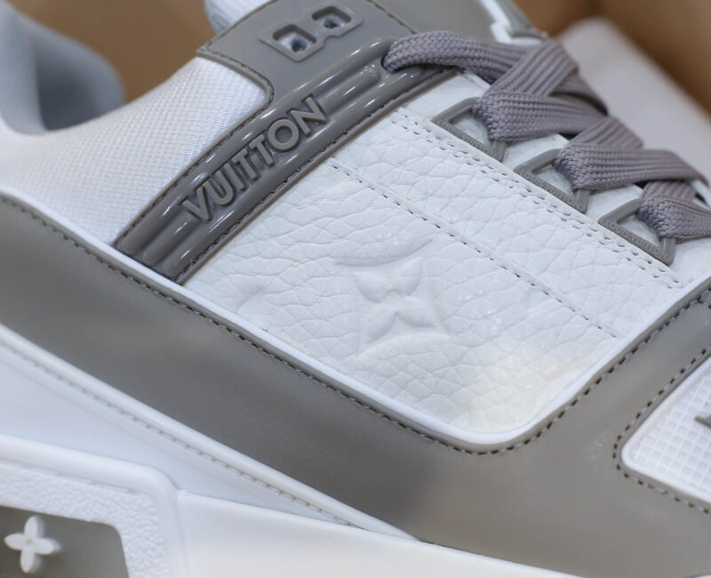 Giày Louis Vuitton Lv Trainer Monogram Grey Đế Nâu Like Auth