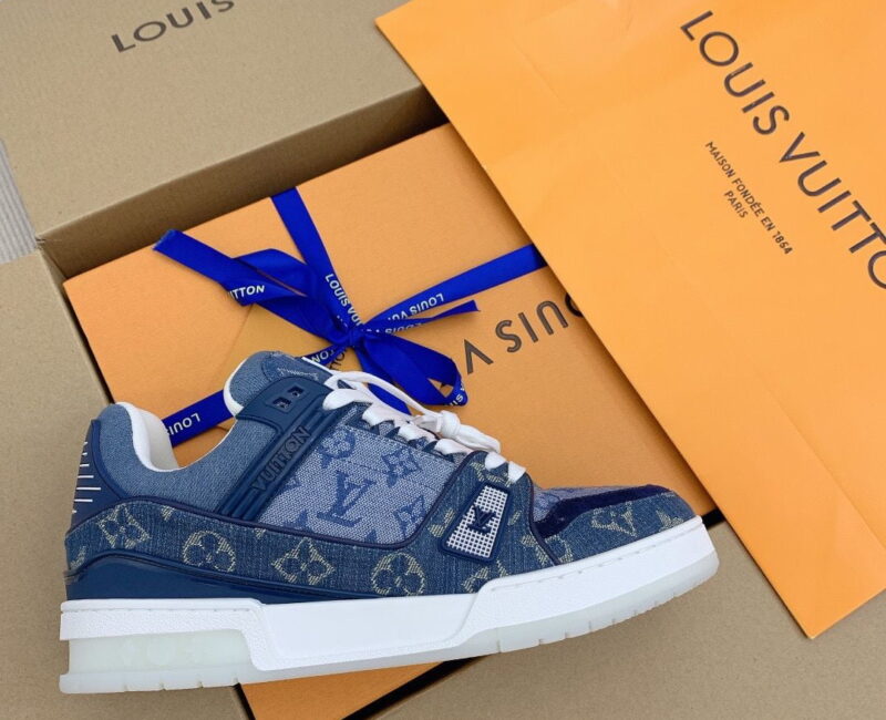 Giày Louis Vuitton LV Trainer Monogram Denim Blue Like Auth
