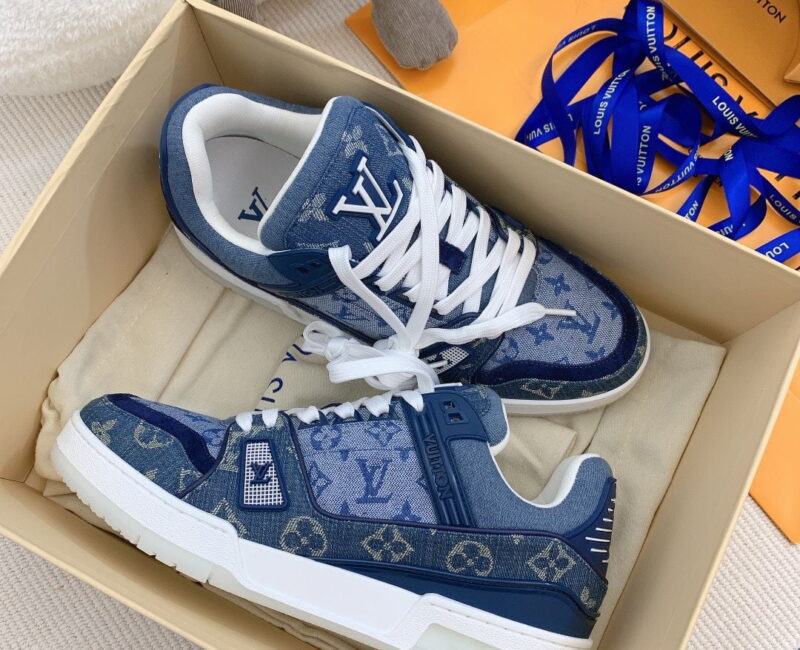 Giày Louis Vuitton LV Trainer Monogram Denim Blue Like Auth