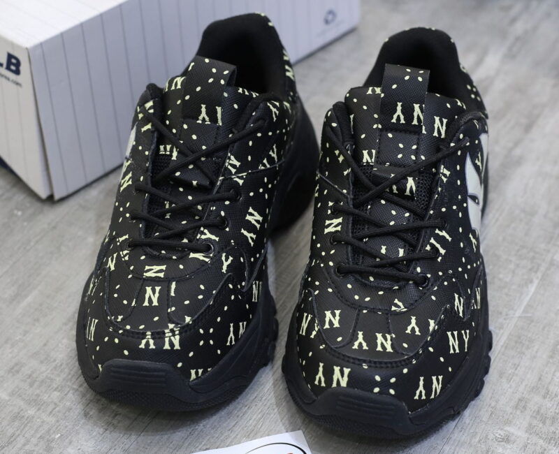 Giày MLB BigBall Chunky Saffiano Diamond Monogram New York Yankees Black Like Auth