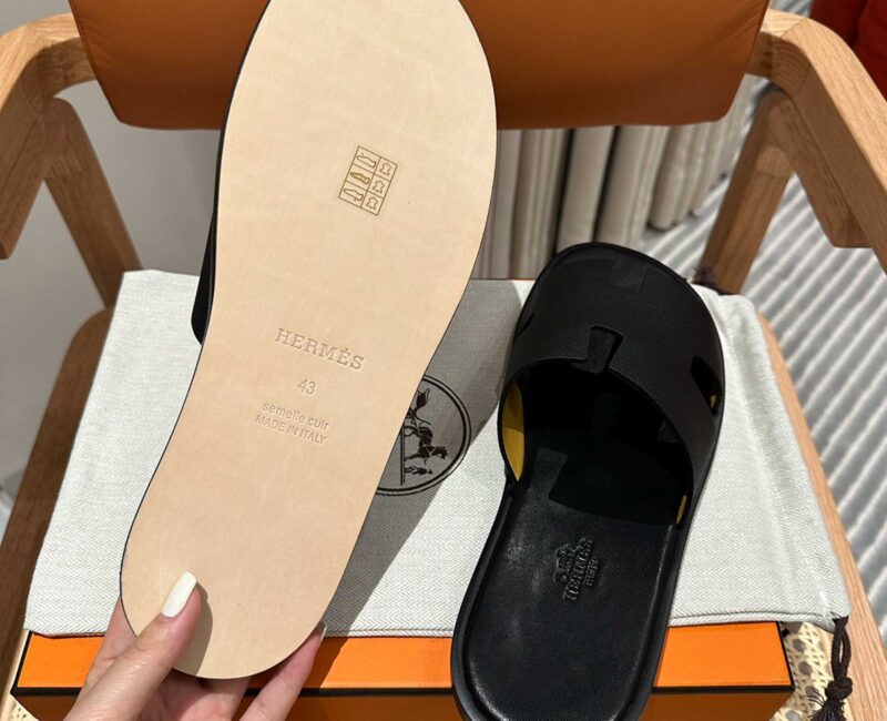 Dép Hermes Nam Full Đen Da Epsom (Sần) Best Quality