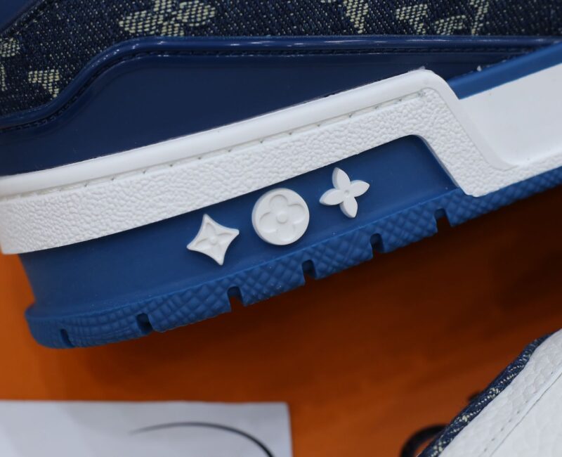 Louis Vuitton LV Trainer Monogram Denim White Blue Like Auth