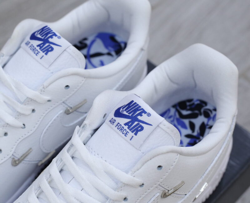 Air Force 1 '07 LX 'Sisterhood White Metallic Silver' Like Auth