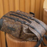 BaLo LV Christopher MM Monogram Eclipse Canvas Nâu