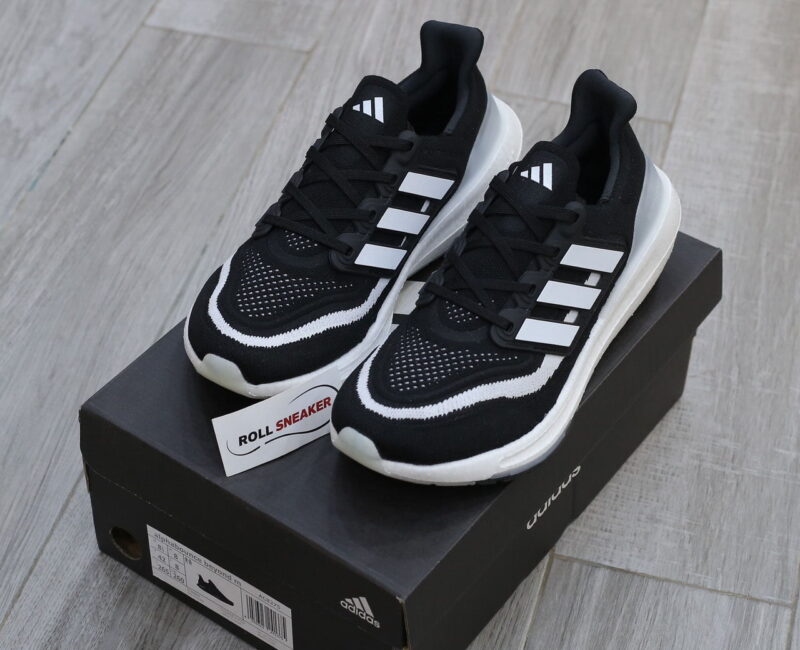 Giày Adidas UltraBoost Light 23 ‘Đen Viền Trắng’ Like Auth