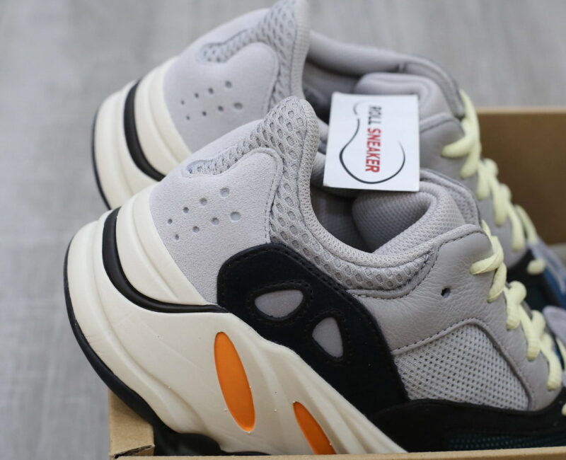 Giày Adidas Yeezy 700 OG Wave Runner Best Quality
