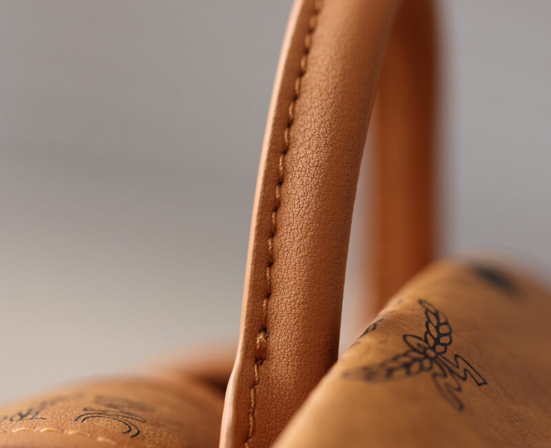 Balo MCM Stark Side Studs Visetos màu Cognac Medium Best Quality